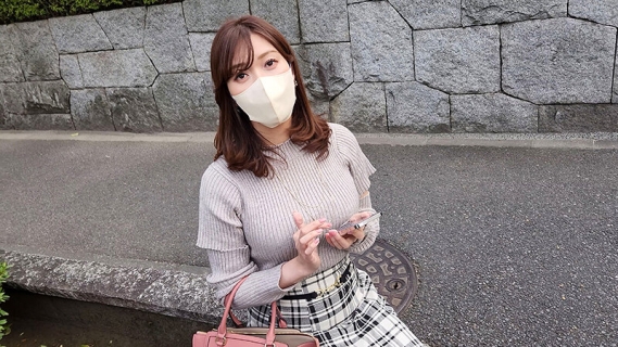 【あや36歳】欲求不満なHカップ爆乳妻を媚薬オイル漬けにして中出しFUCk