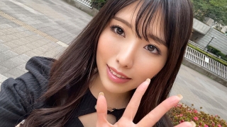 【しおり28歳】童貞好きの変態妻が旦那に見られながら中出しSEX