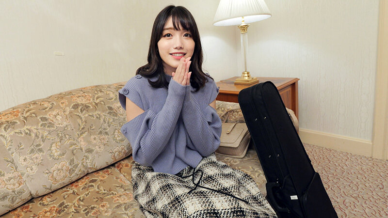 【さくら30歳】人妻ヴァイオリニストがまさかの不貞浮気SEX